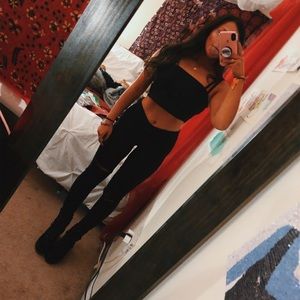 Meet your Posher, Ariana